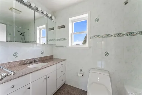 90 Homestead Avenue Scarsdale NY 10583