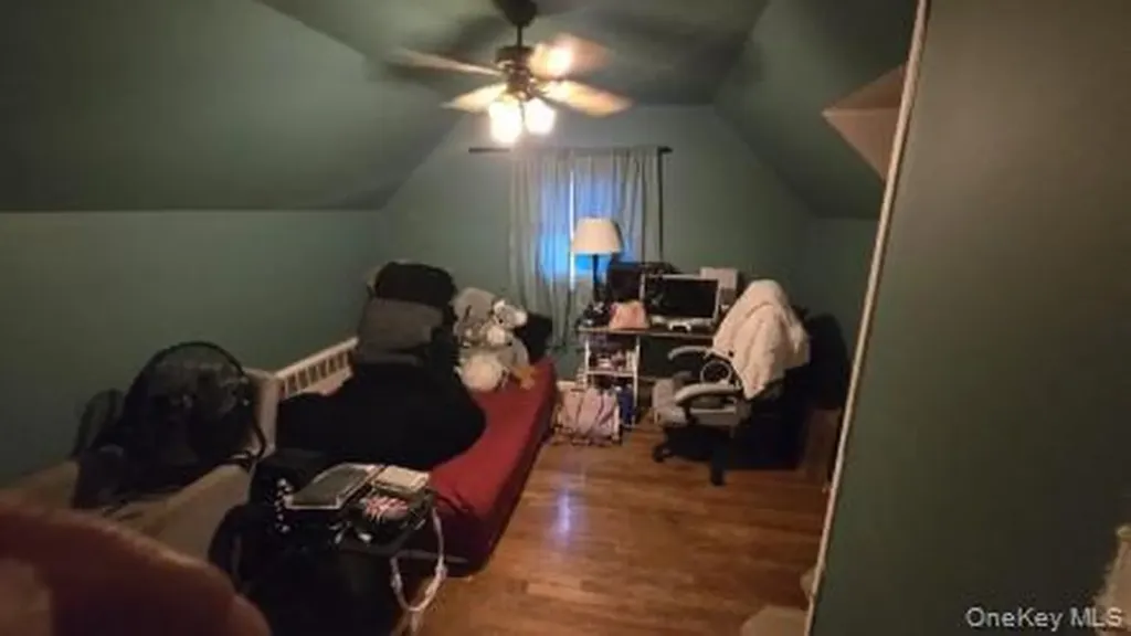 32 Butler Boulevard Elmont NY 11003