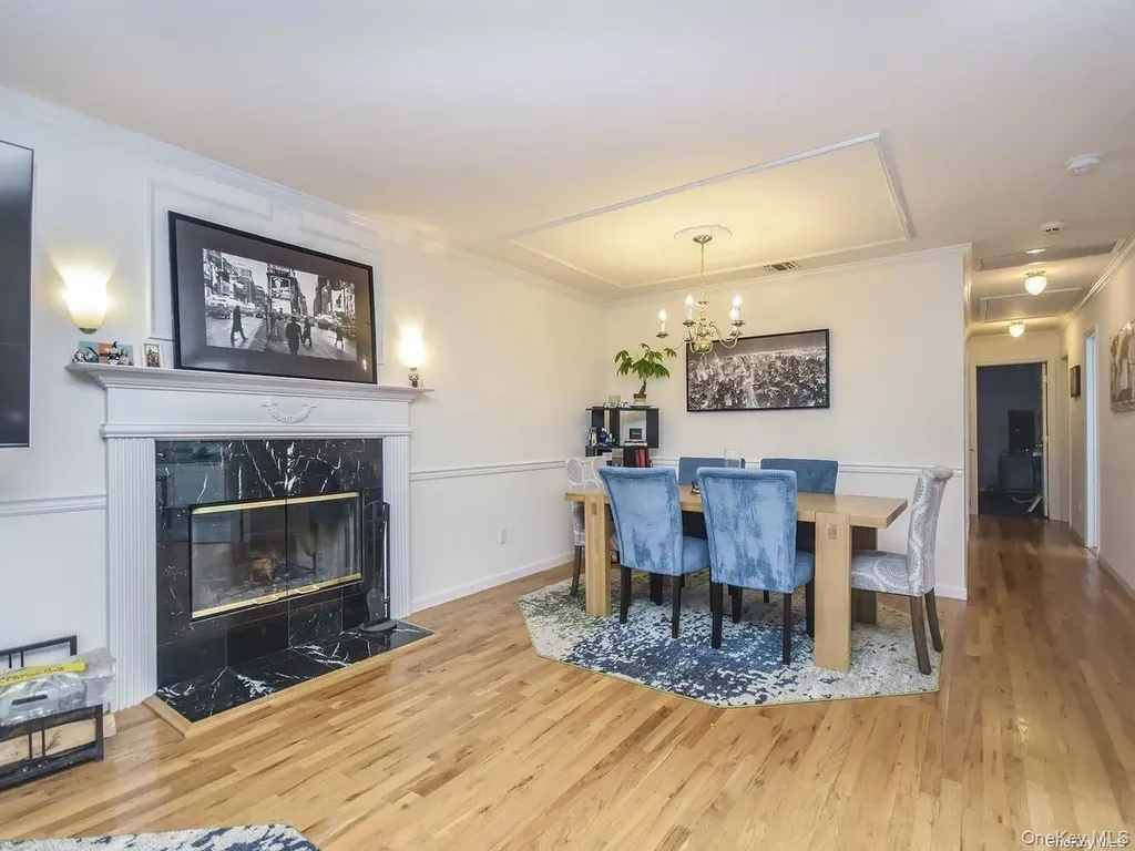 14 Hillcrest Street Huntington NY 11743