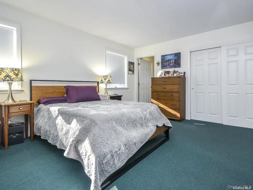 14 Hillcrest Street Huntington NY 11743