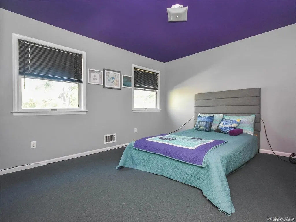 14 Hillcrest Street Huntington NY 11743
