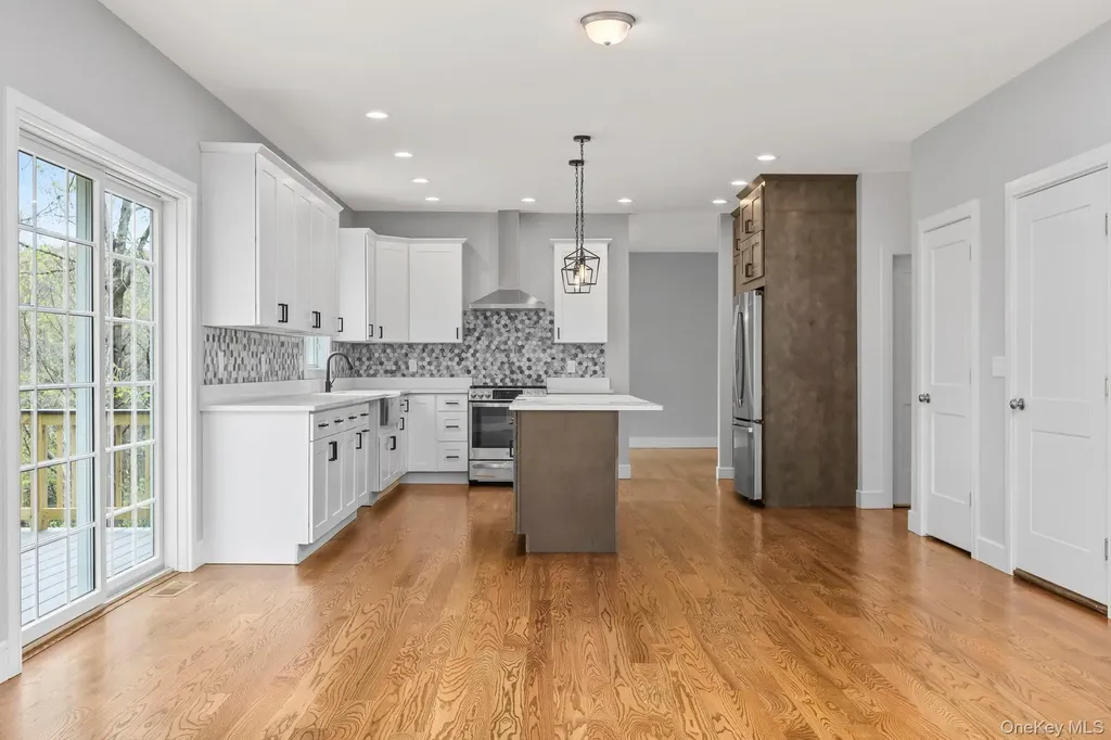 194 South Road Holmes NY 12531