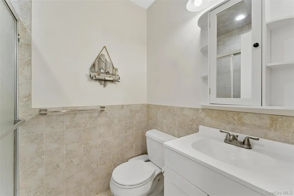 890 S Long Beach Avenue Freeport NY 11520