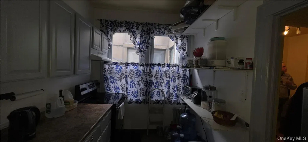 65-12 Myrtle Avenue Glendale NY 11385