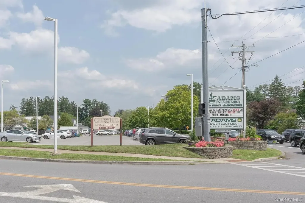 1701 Cherry Hill Drive Poughkeepsie NY 12603
