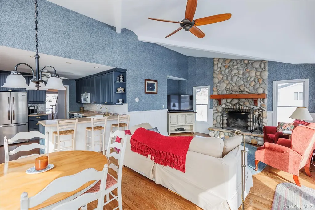 45 Terry Lane Commack NY 11725