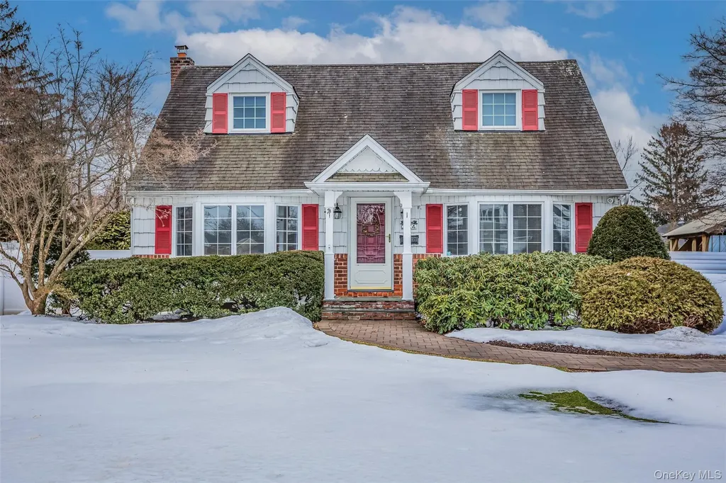 45 Terry Lane Commack NY 11725