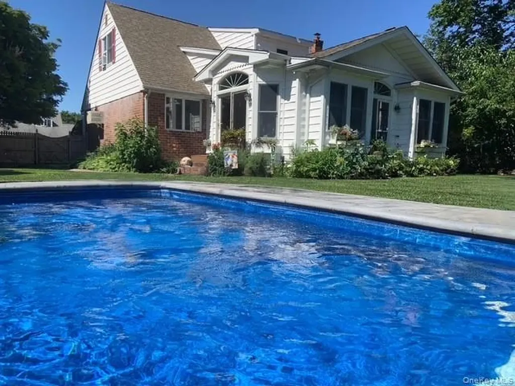 45 Terry Lane Commack NY 11725
