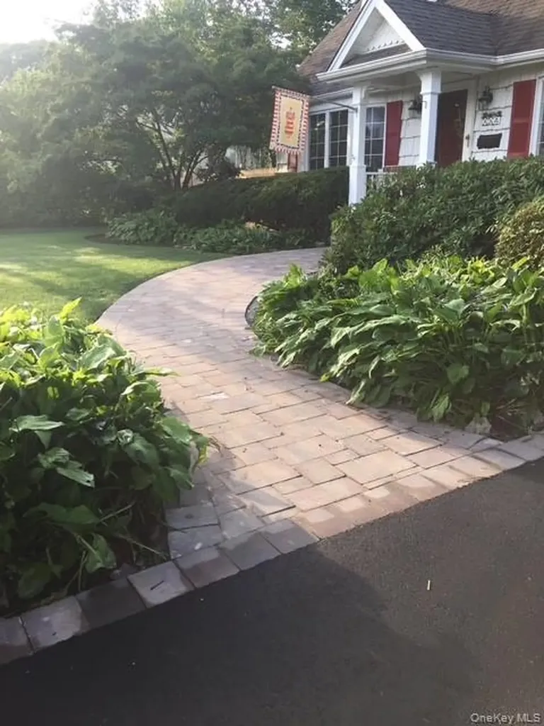 45 Terry Lane Commack NY 11725