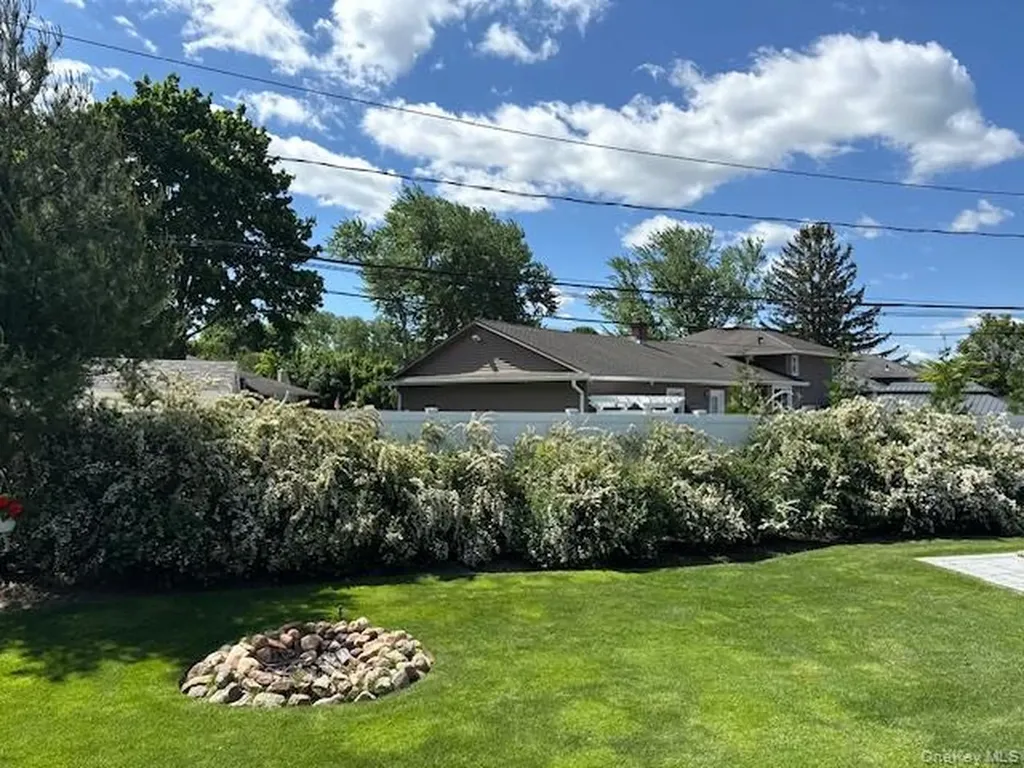 45 Terry Lane Commack NY 11725