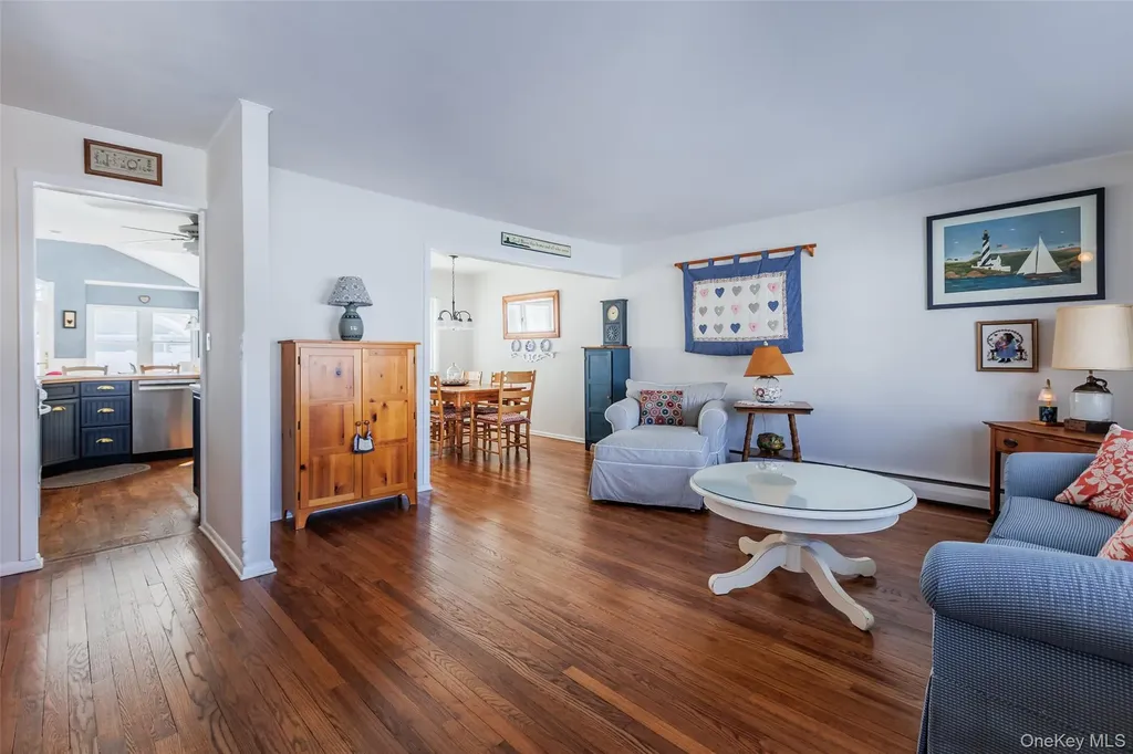 45 Terry Lane Commack NY 11725