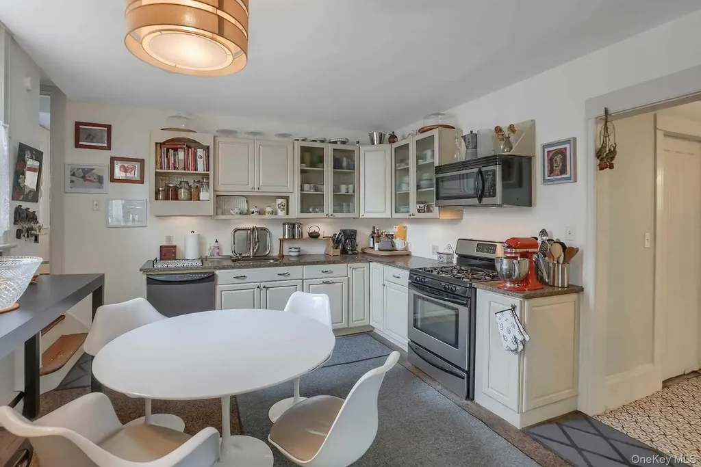 105 Hooker Avenue Poughkeepsie NY 12601
