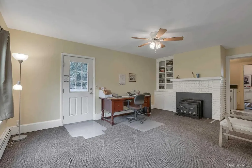105 Hooker Avenue Poughkeepsie NY 12601