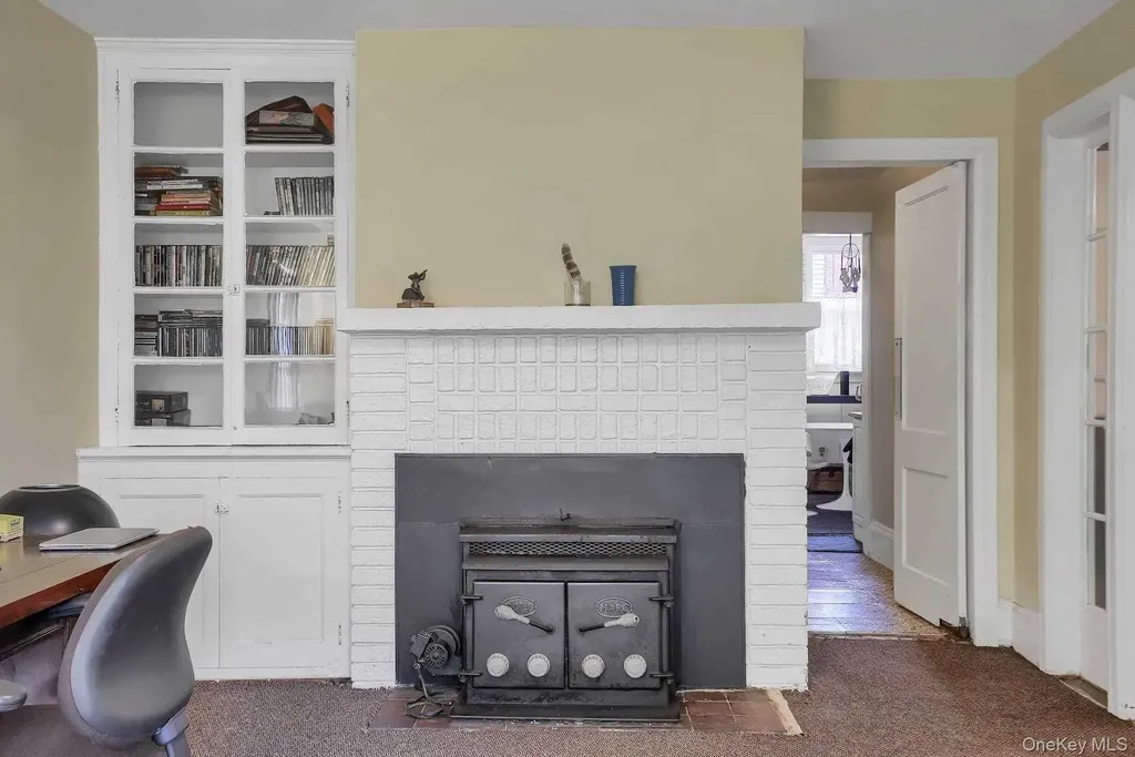 105 Hooker Avenue Poughkeepsie NY 12601