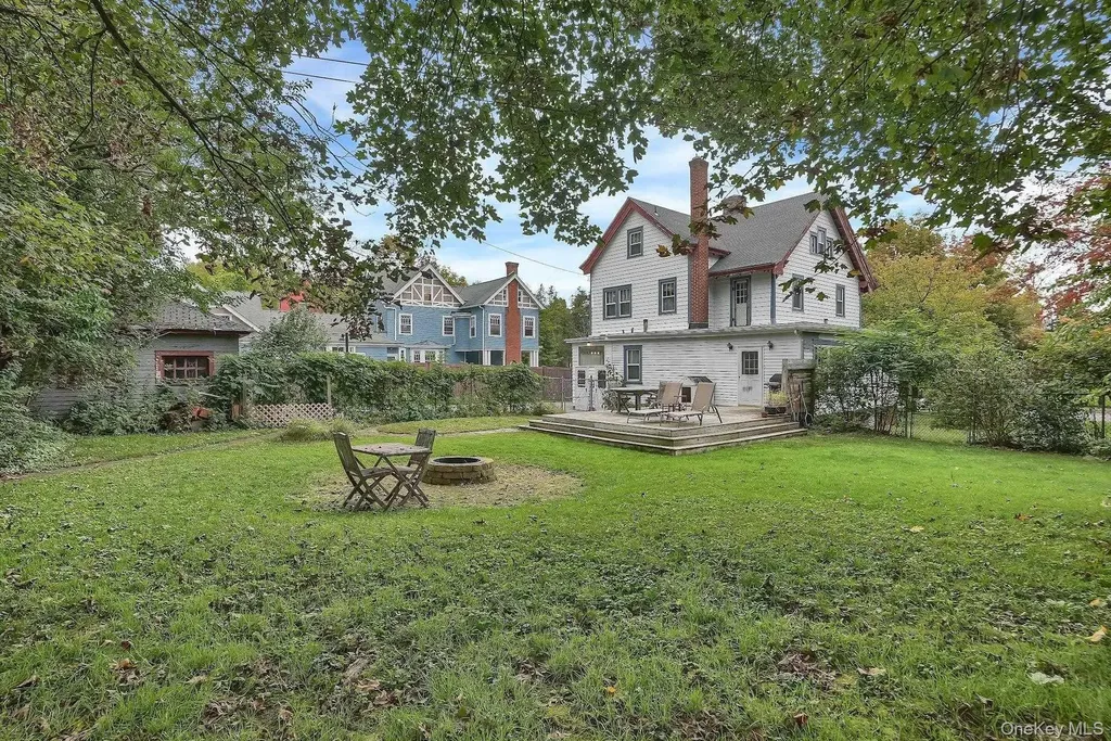 105 Hooker Avenue Poughkeepsie NY 12601