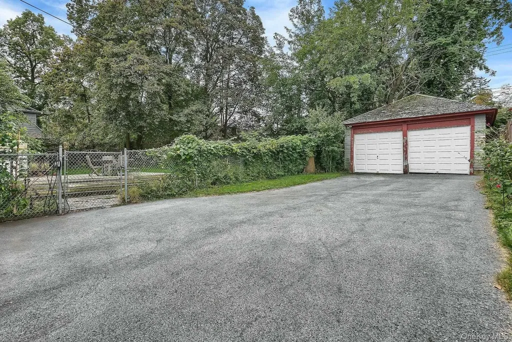 105 Hooker Avenue Poughkeepsie NY 12601