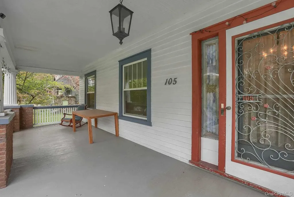 105 Hooker Avenue Poughkeepsie NY 12601