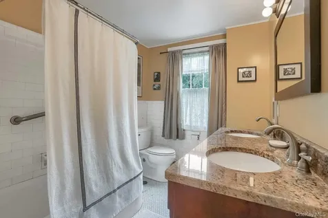 105 Hooker Avenue Poughkeepsie NY 12601