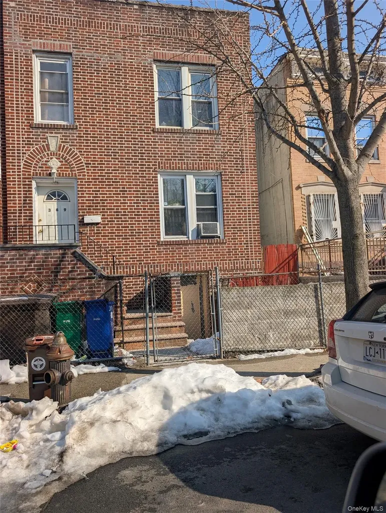 369 E 32nd Street Brooklyn NY 11226