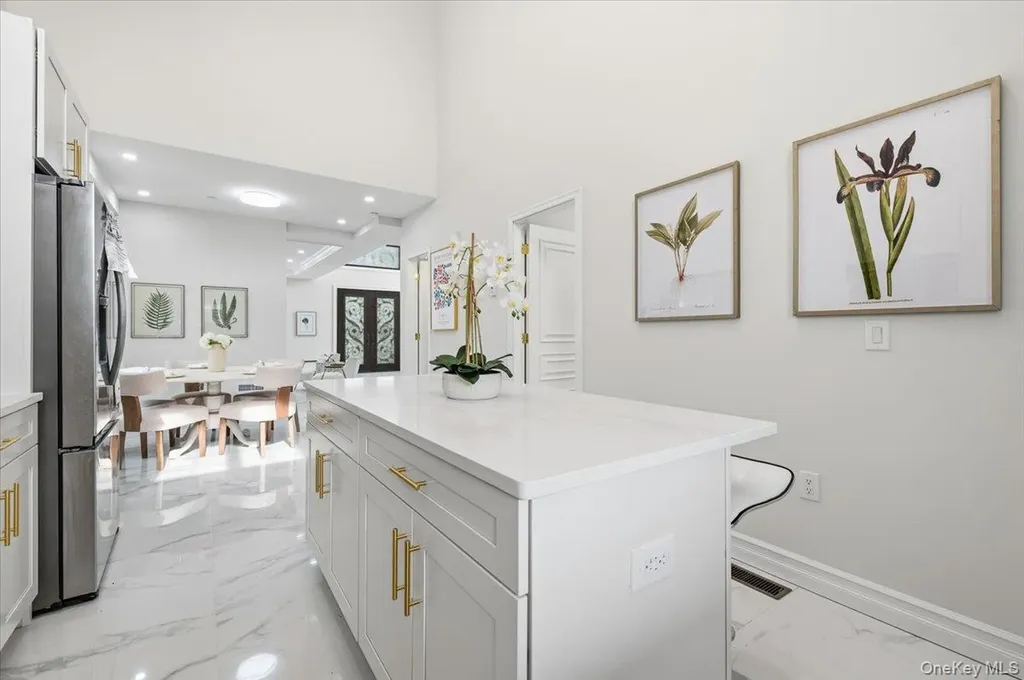 154-24 27th Avenue Flushing NY 11354
