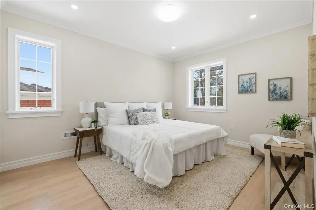 154-24 27th Avenue Flushing NY 11354