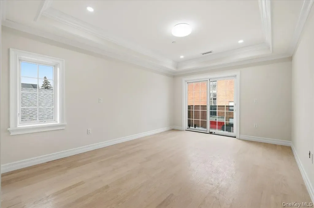 154-24 27th Avenue Flushing NY 11354