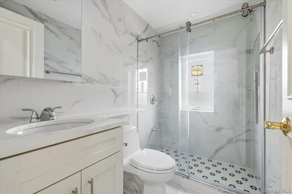 154-24 27th Avenue Flushing NY 11354