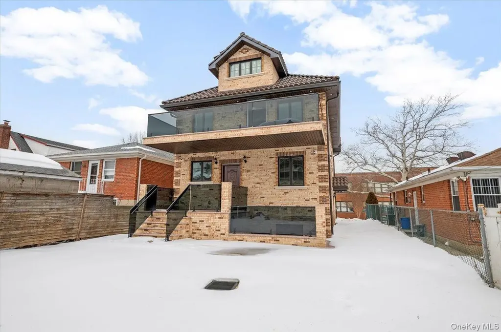 154-24 27th Avenue Flushing NY 11354