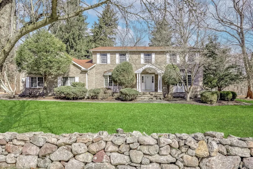 4 Kings Gate Road Suffern NY 10901