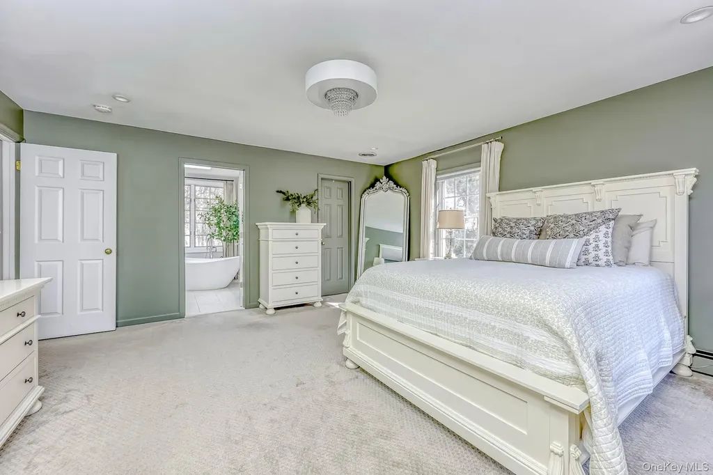 4 Kings Gate Road Suffern NY 10901