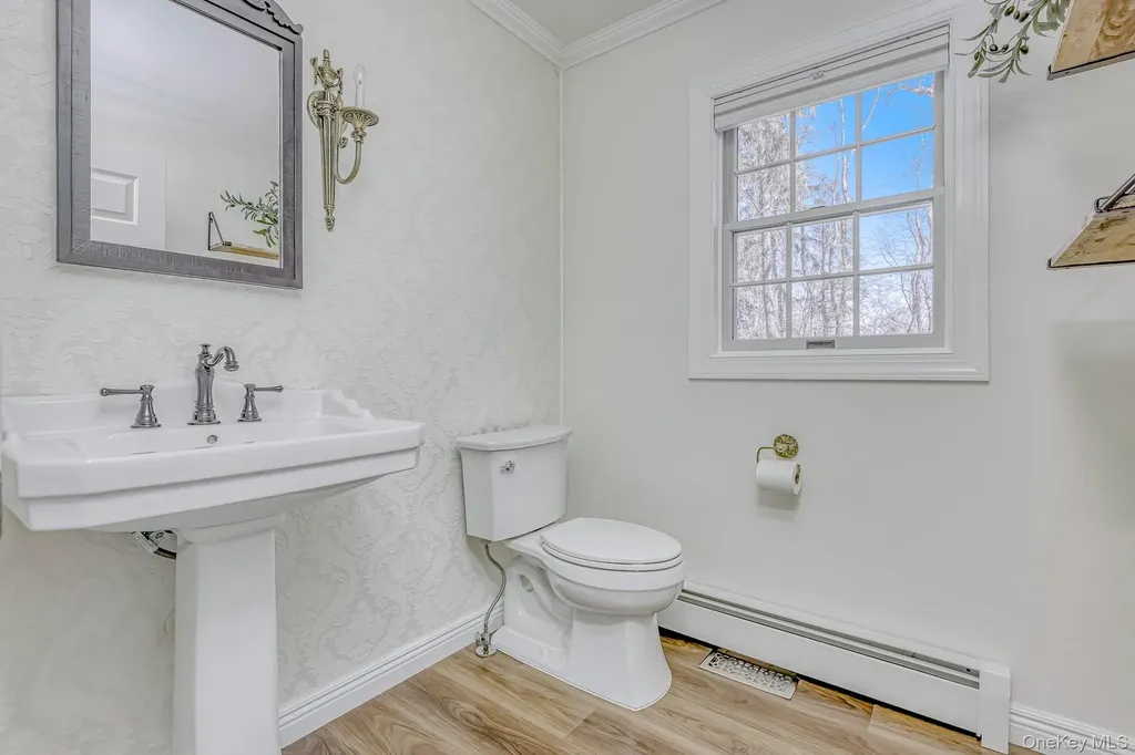 4 Kings Gate Road Suffern NY 10901