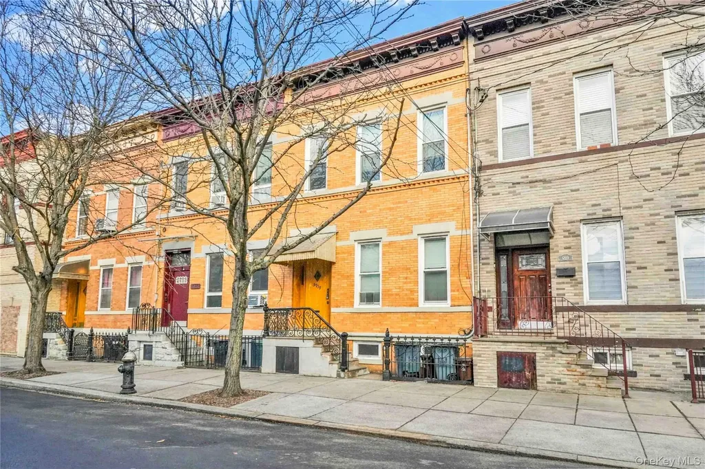 5917 Putnam Avenue Ridgewood NY 11385