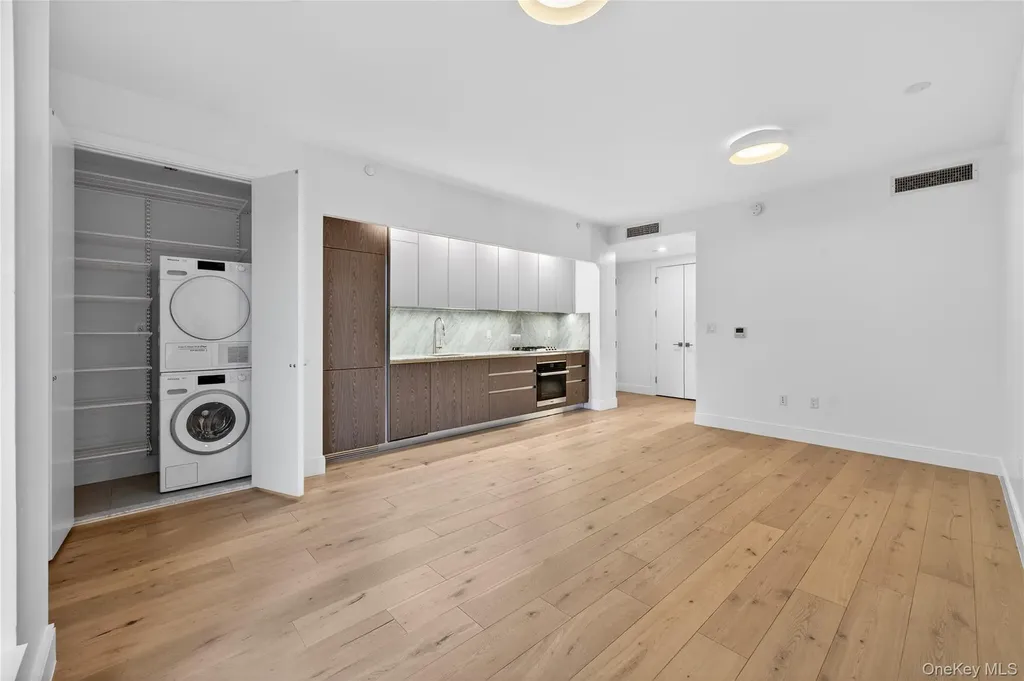 229 9th Street Brooklyn NY 11215