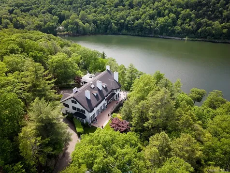 225 E Lake Road Tuxedo Park NY 10987