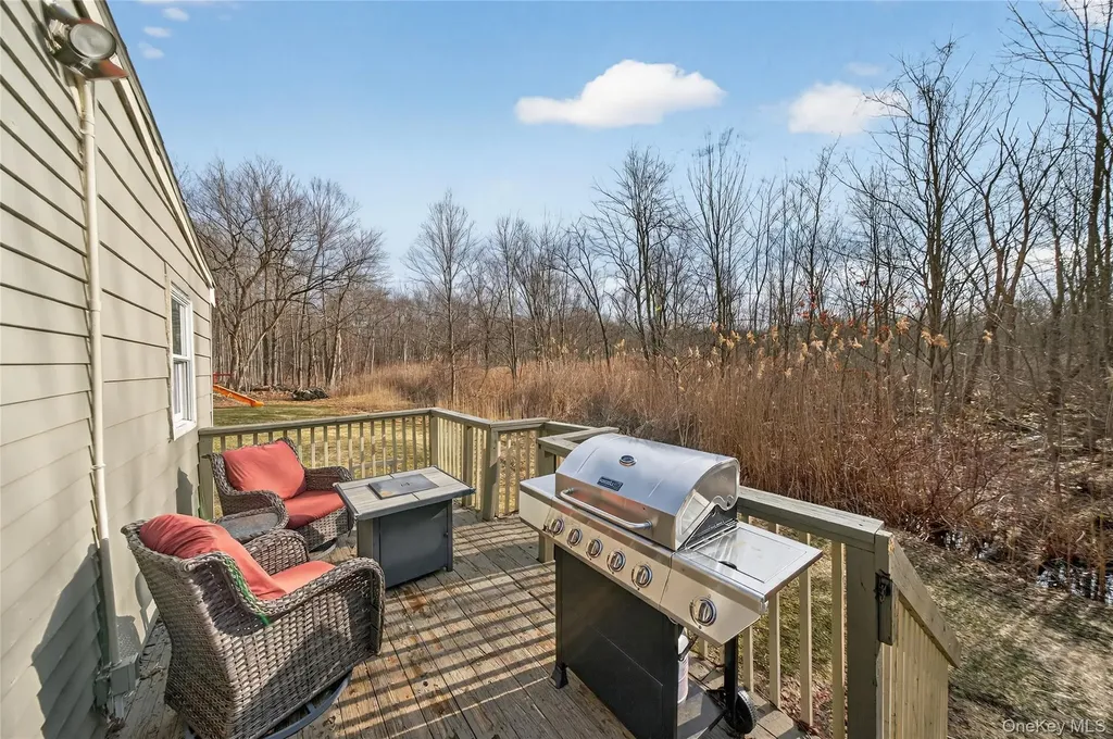 506 Plattekill Ardonia Road Wallkill NY 12589