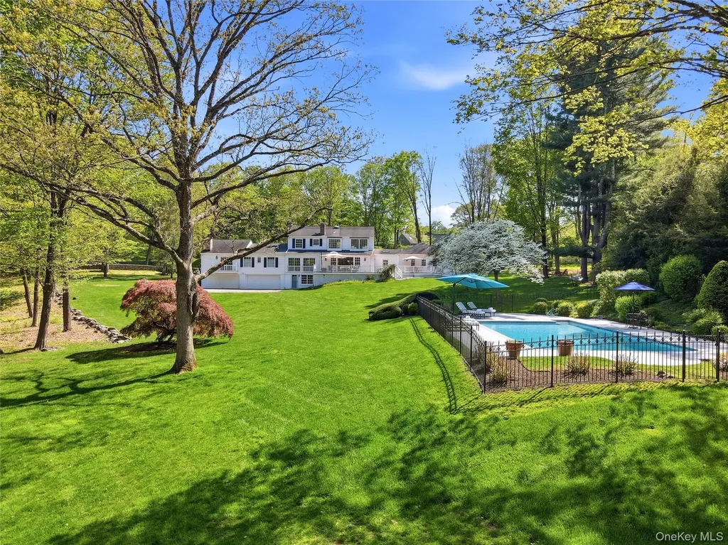 105 Old Corner Road Bedford NY 10506