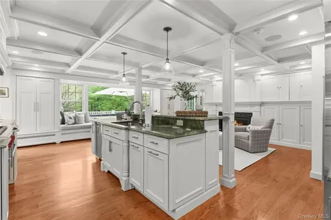 105 Old Corner Road Bedford NY 10506