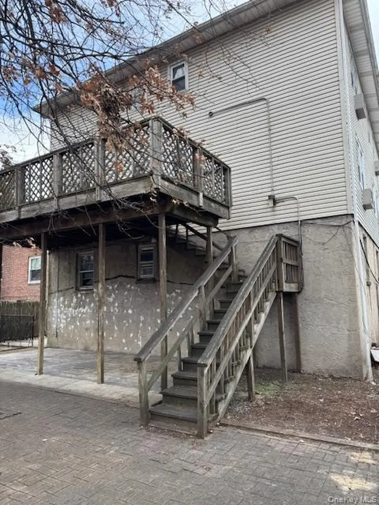 51 Courter Avenue Yonkers NY 10705
