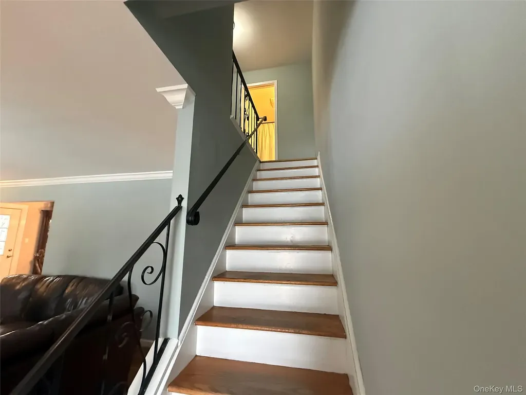 92 Southaven Avenue Mastic NY 11950