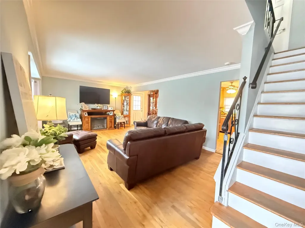 92 Southaven Avenue Mastic NY 11950