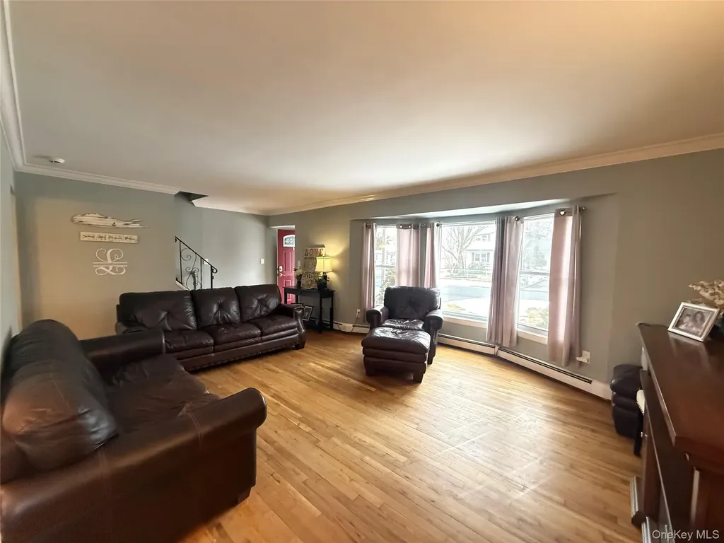 92 Southaven Avenue Mastic NY 11950