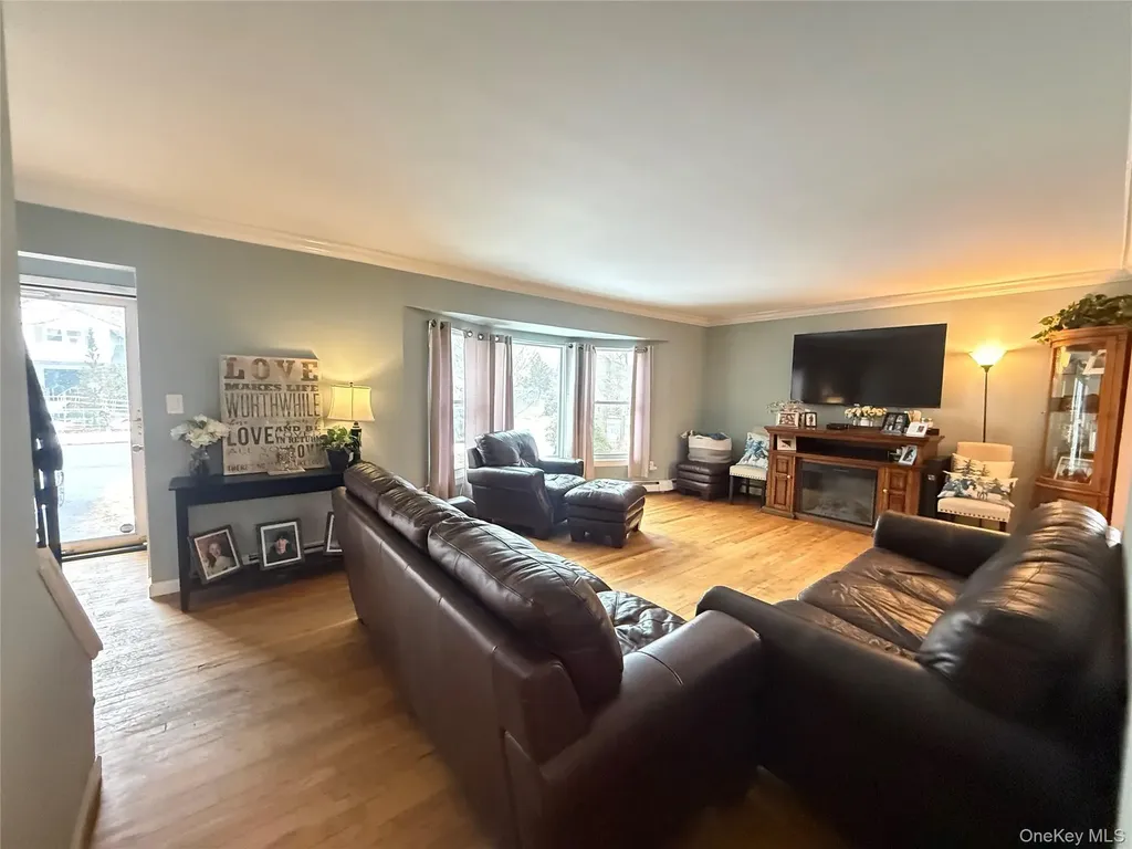 92 Southaven Avenue Mastic NY 11950