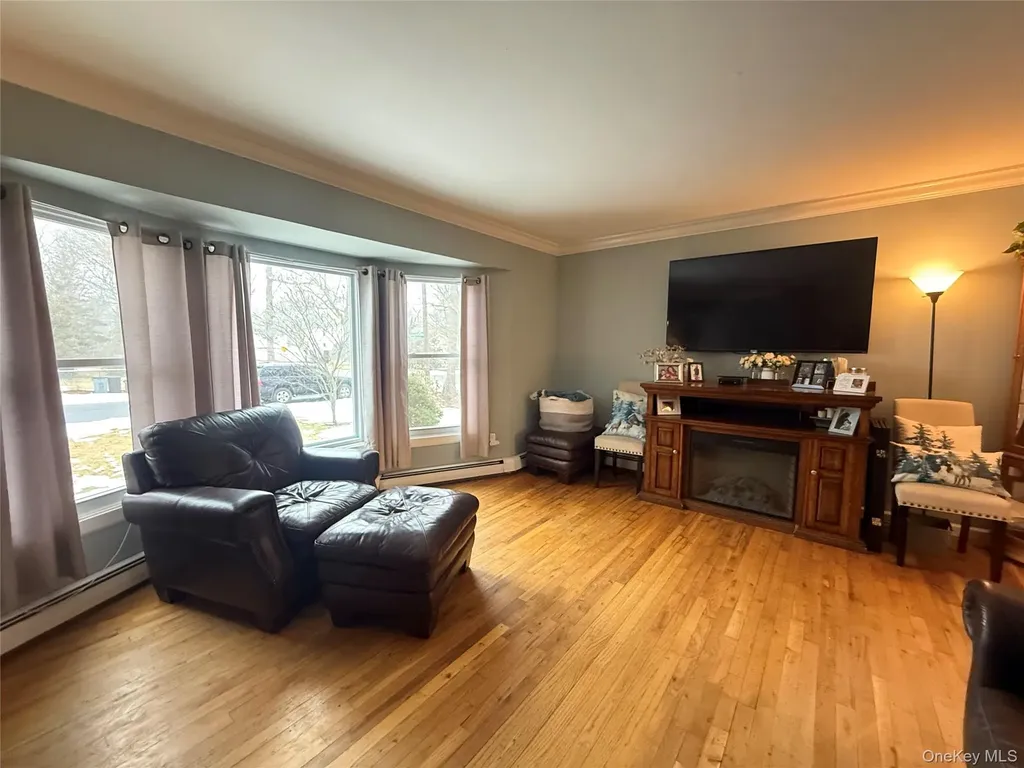 92 Southaven Avenue Mastic NY 11950