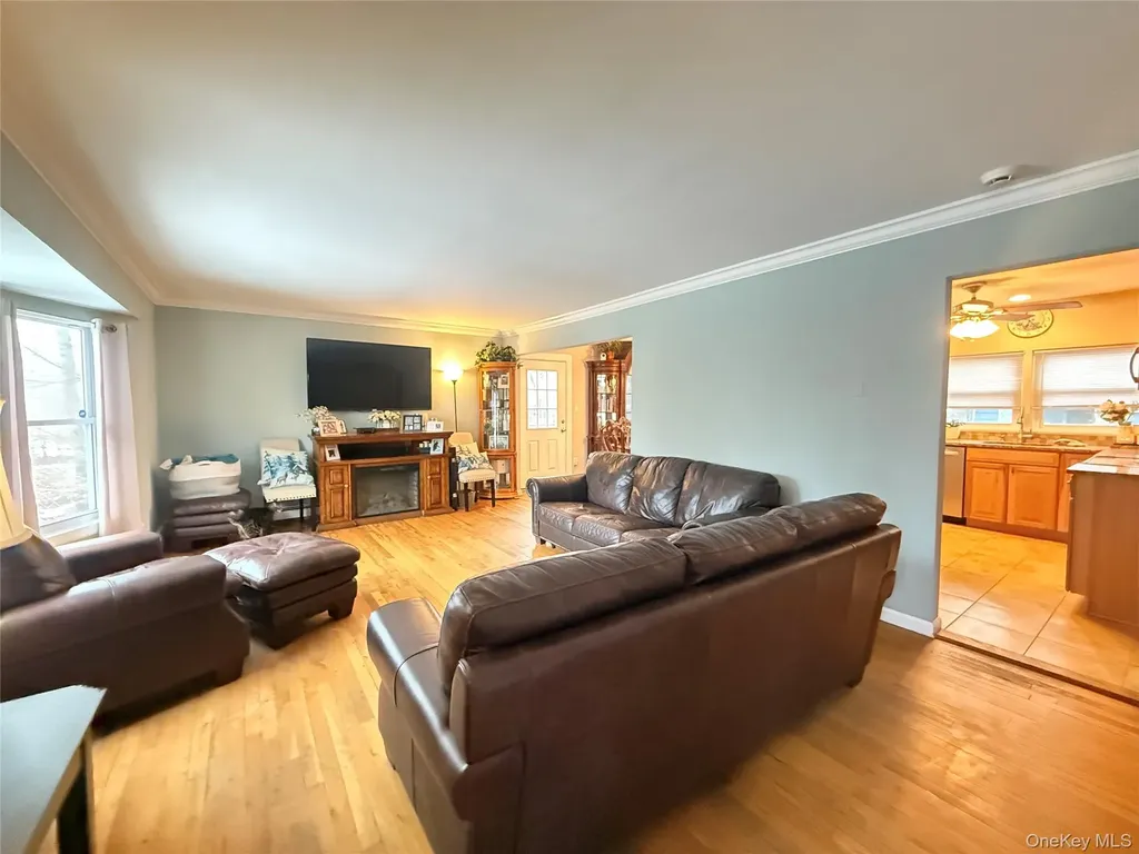 92 Southaven Avenue Mastic NY 11950