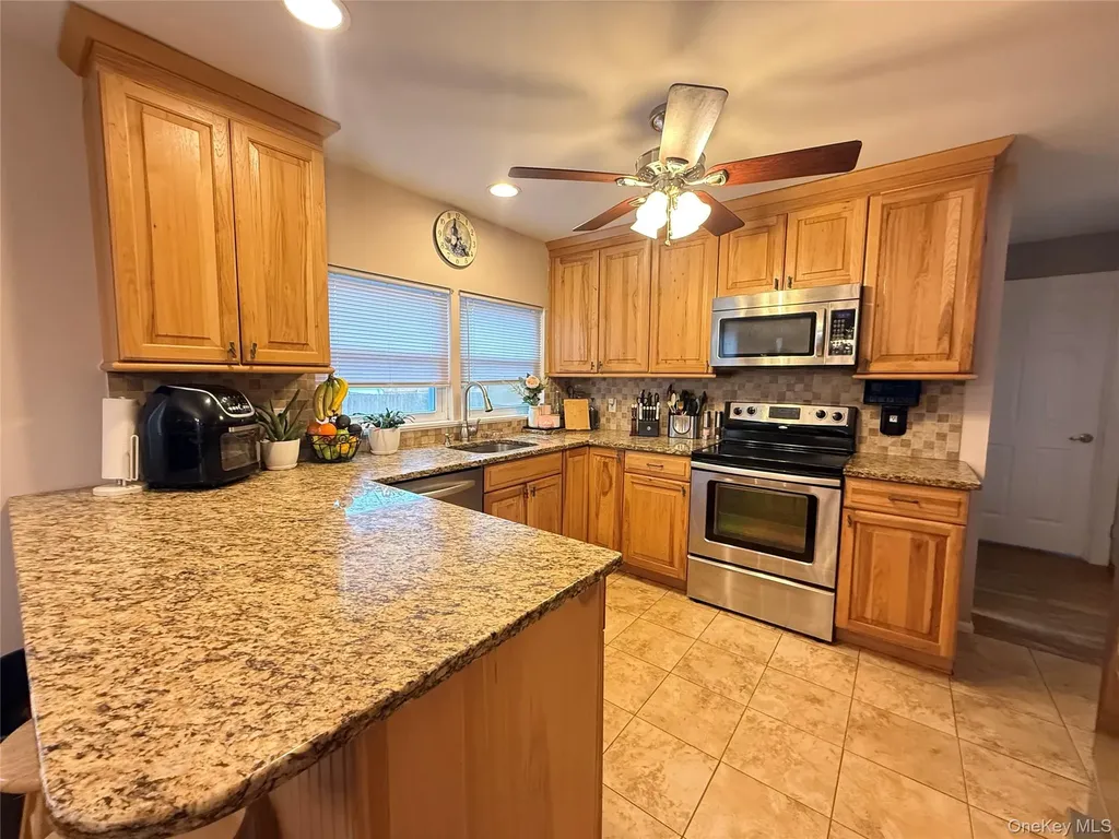 92 Southaven Avenue Mastic NY 11950