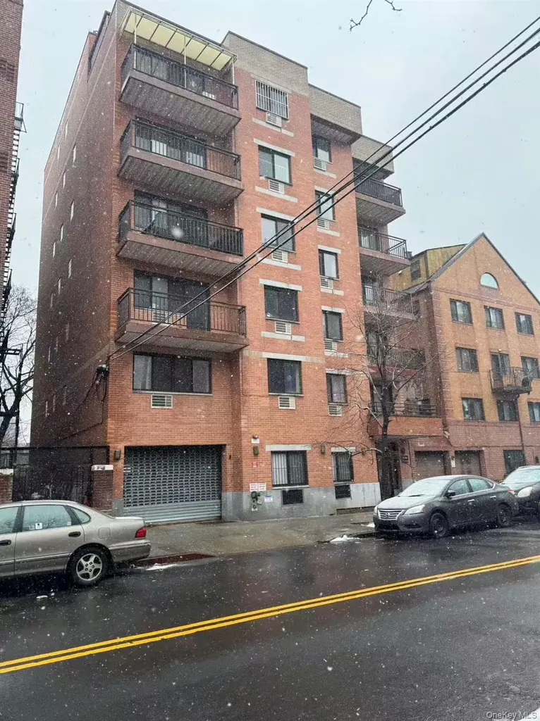 9106 Whitney Avenue Elmhurst NY 11373