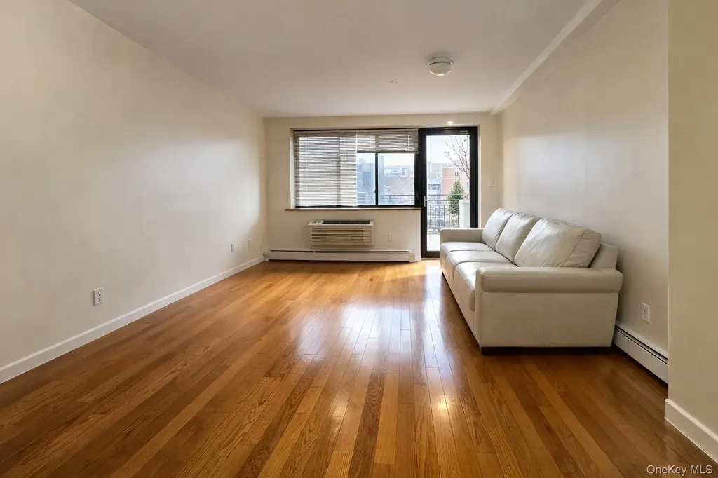 9106 Whitney Avenue Elmhurst NY 11373