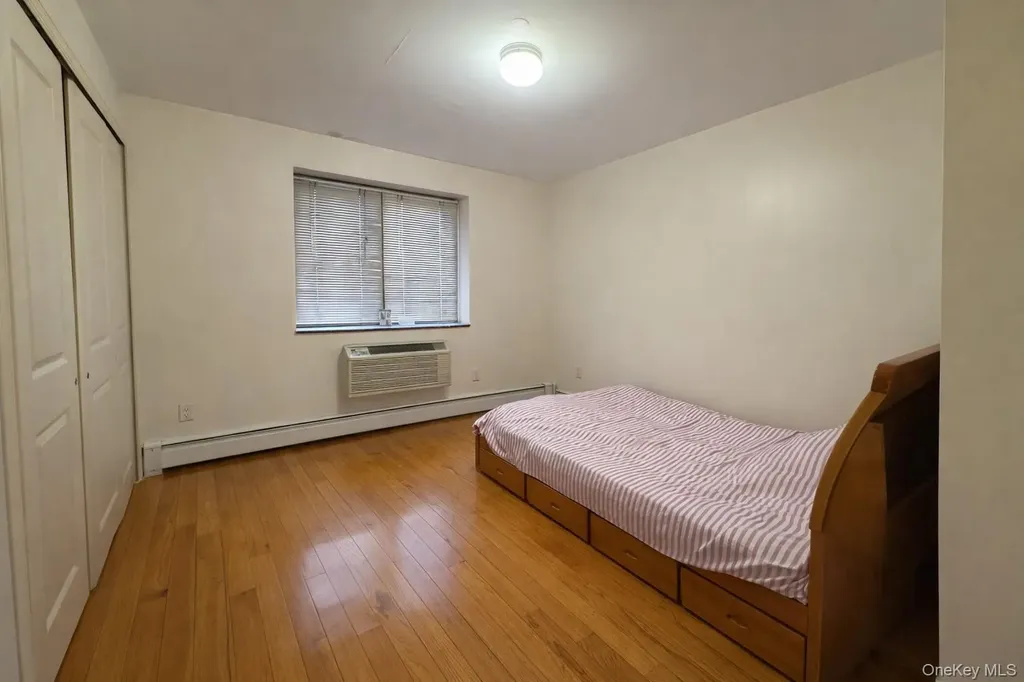 9106 Whitney Avenue Elmhurst NY 11373