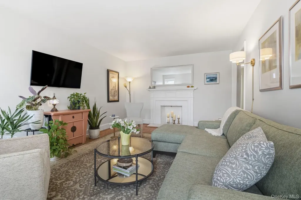300 S Broadway Tarrytown NY 10591