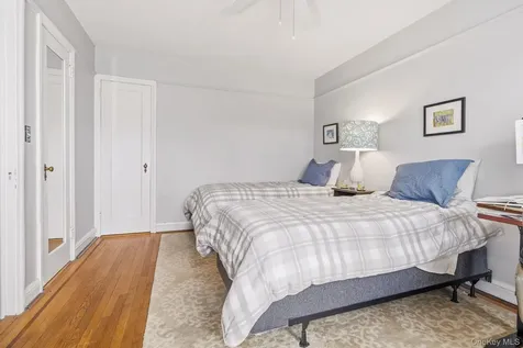 300 S Broadway Tarrytown NY 10591